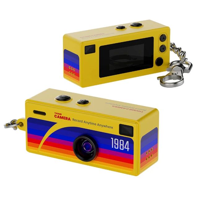 Kodak Charmera (брелок-камера)